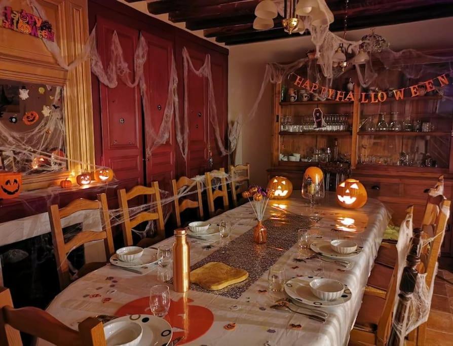 Domaine De Tardais, Ideal Famille Avec Piscine Et Nombreux Loisirs Senonches ภายนอก รูปภาพ
